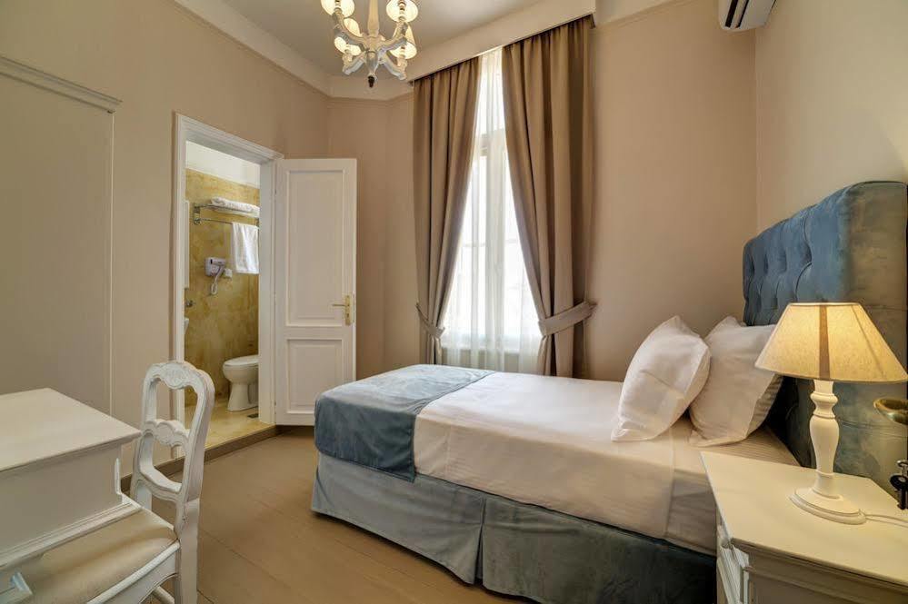 Home & Art Suites Athen Eksteriør billede