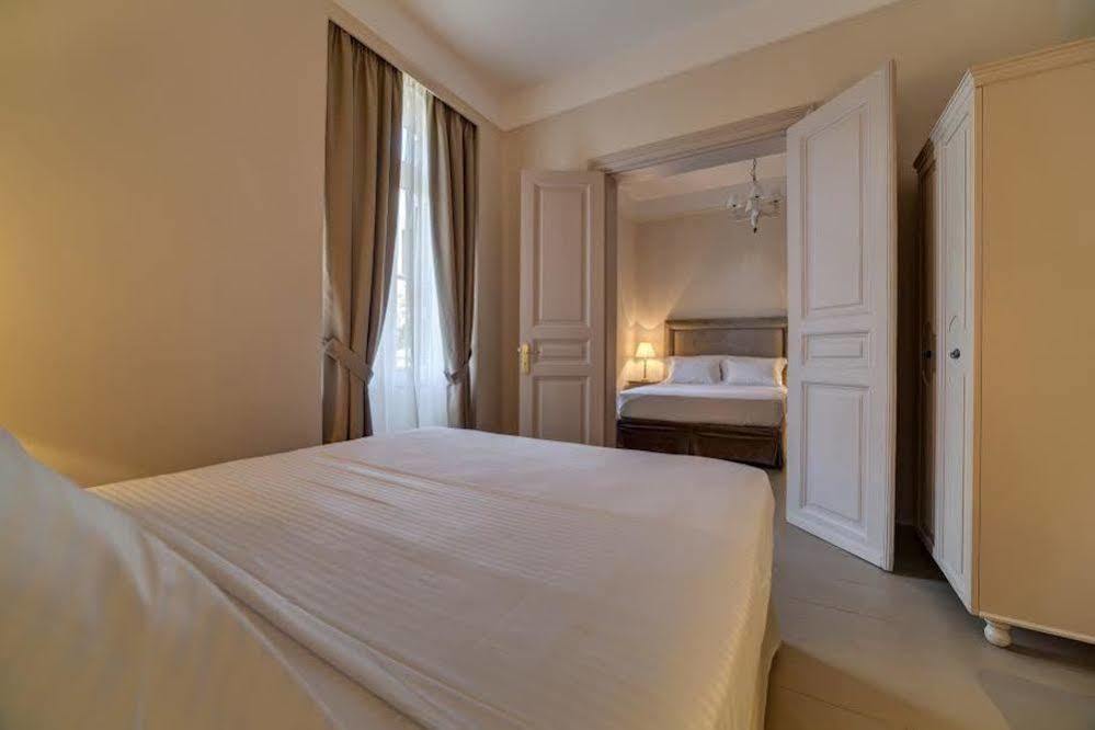 Home & Art Suites Athen Eksteriør billede